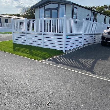 Riverwood Lodge New Quay Buitenkant foto