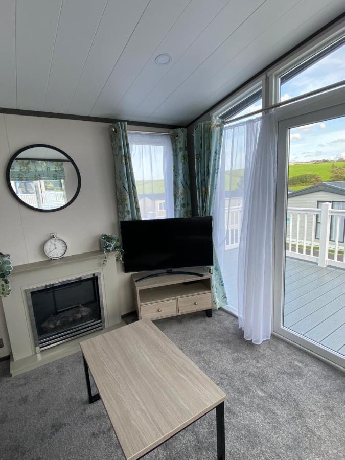 Riverwood Lodge New Quay Buitenkant foto