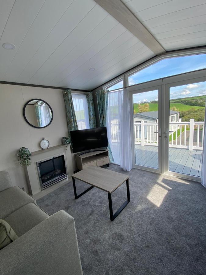 Riverwood Lodge New Quay Buitenkant foto